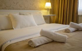 Otiums Hotel